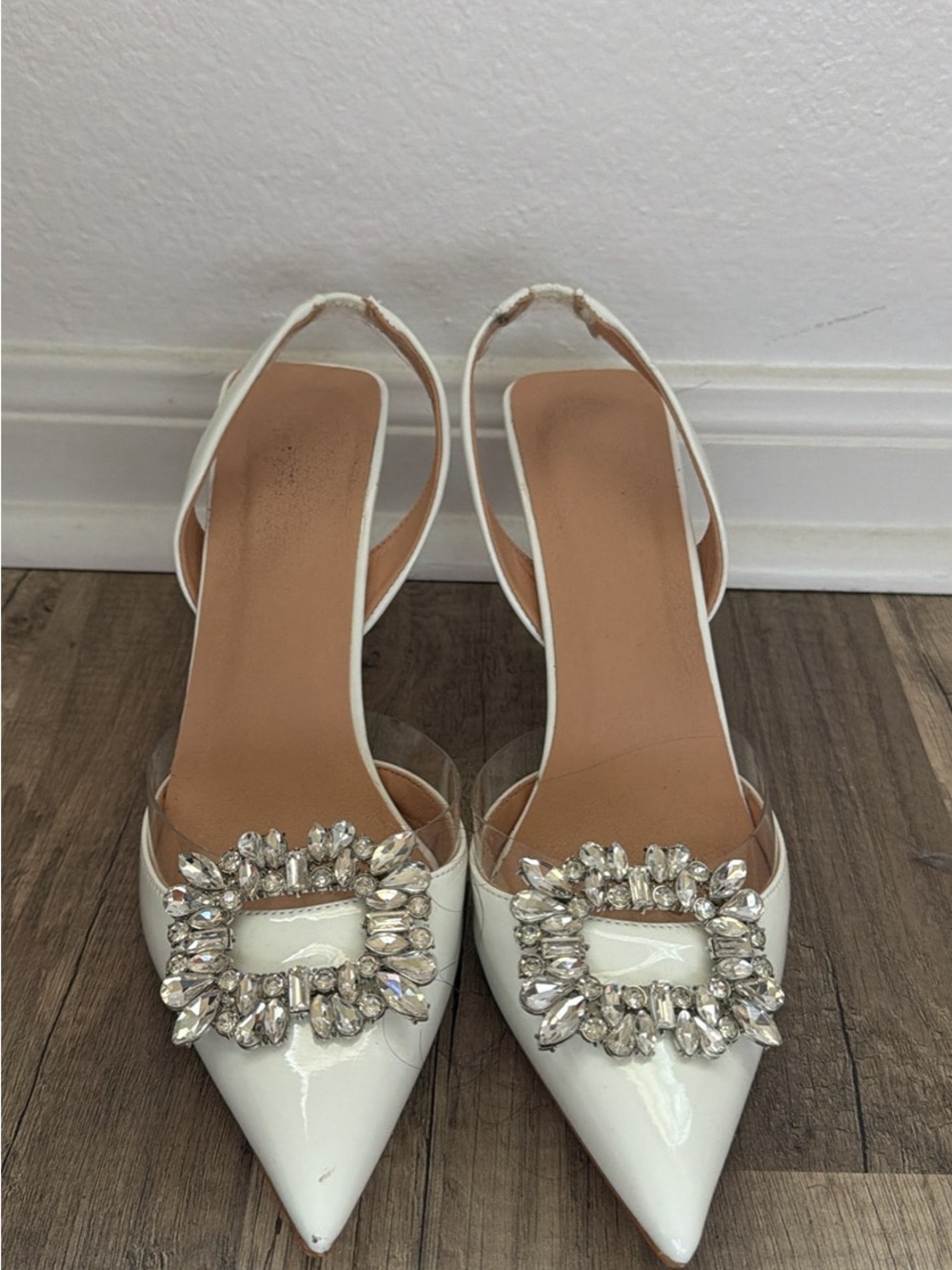 Elegant Women's White Pointed-Toe Slingback Heels with Crystal Buckle